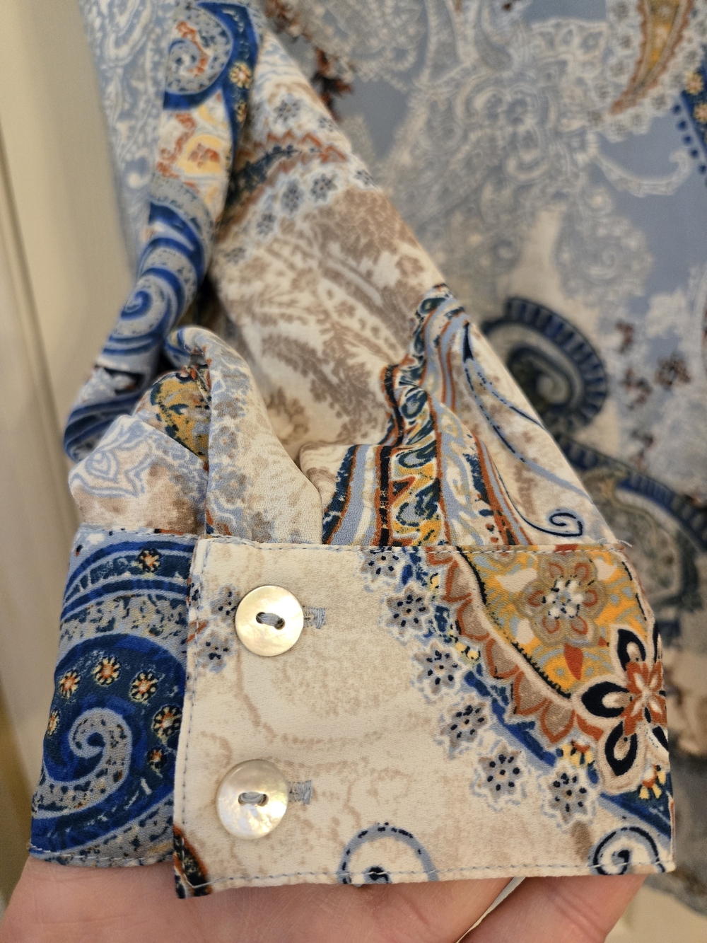 Chico's Light Blue Paisley Women's Long Tunic Top Size 1 - Picture 3 of 10